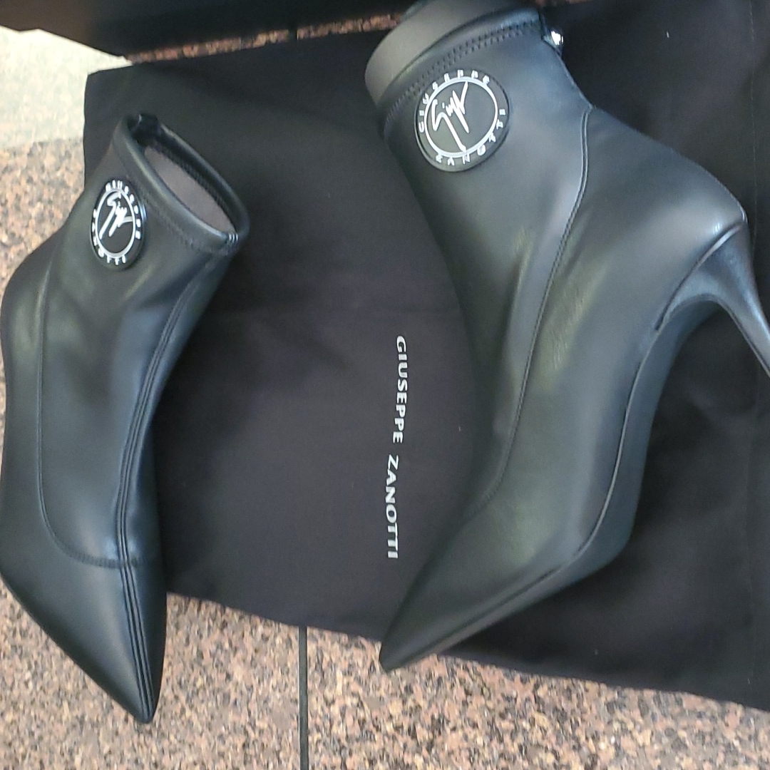 Giuseppe Boots